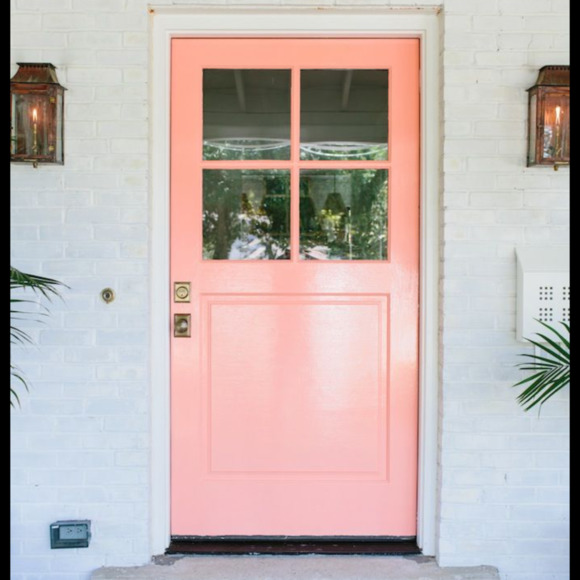 pinkdoor20